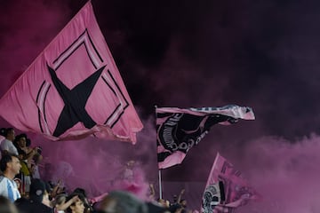 Inter Miami fans celebrate a goal 